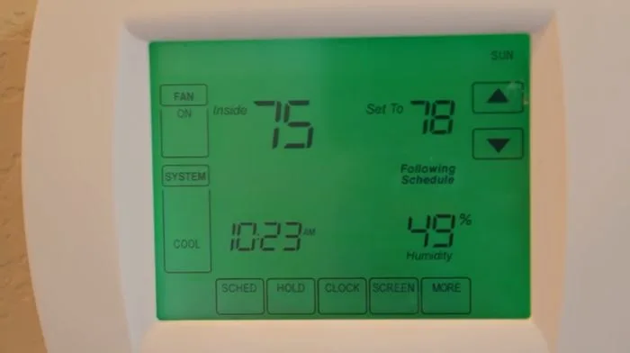 Honeywell Thermostat Keeps Going Up To 85 Degrees [Causes + Fix]