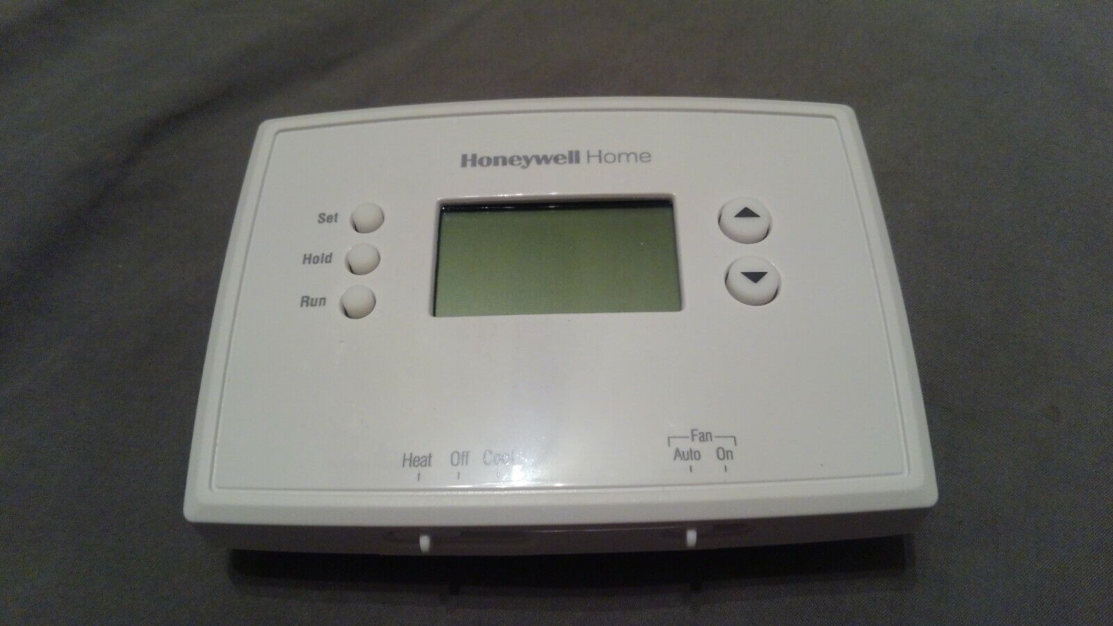 Honeywell Thermostat Display Not Working (Easy Fixes) Thermostat